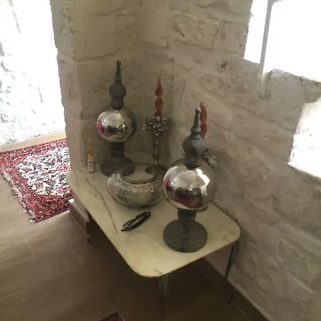 Dimora Stefania بيت للعطل كونفيرسانو
